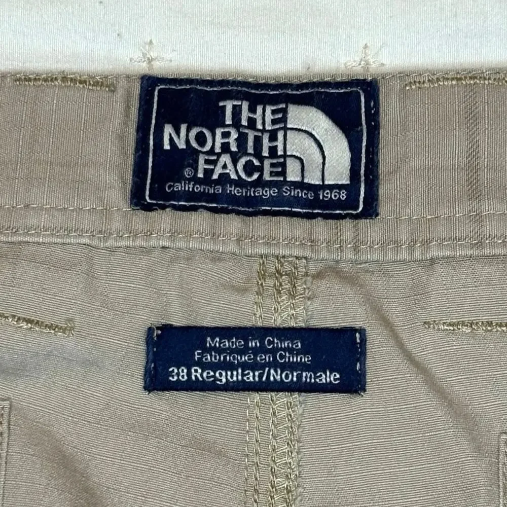 The North Face Cargo Shorts Men's 38R | Beige Plaid Ripstop Gorpcore Outdoor